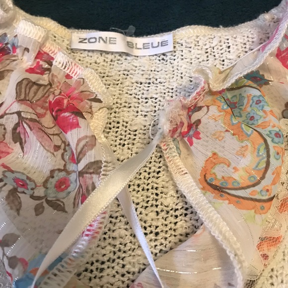 Knit blouse - Picture 2 of 2